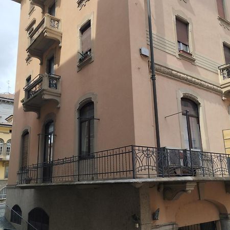 Apartment Stazione Bergamo Luaran gambar
