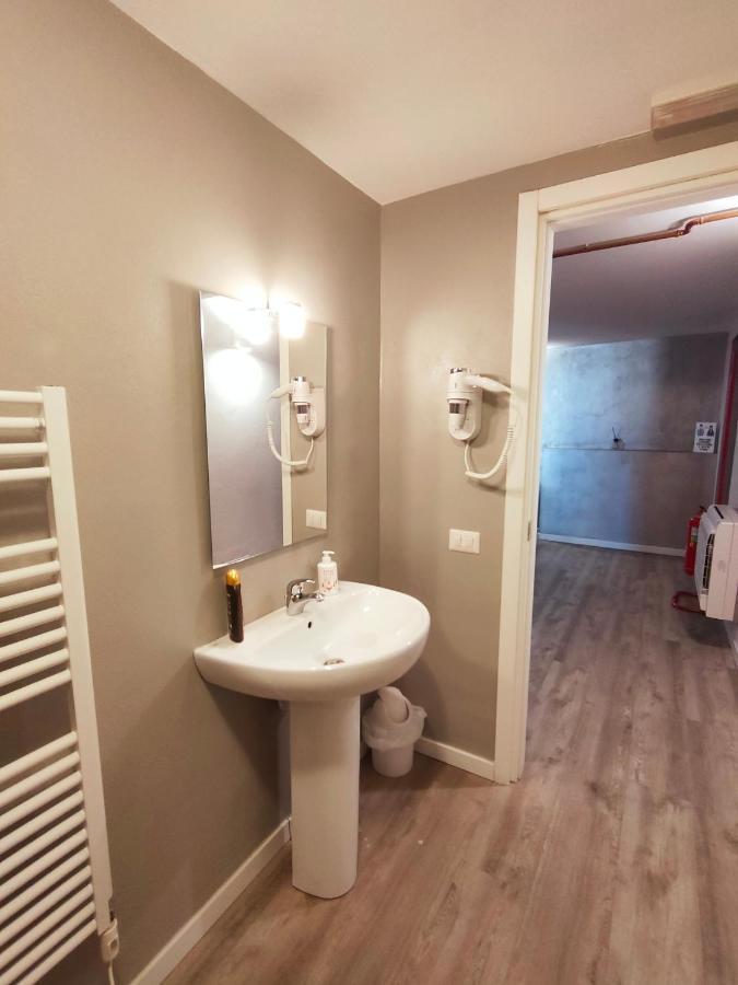 Apartment Stazione Bergamo Luaran gambar
