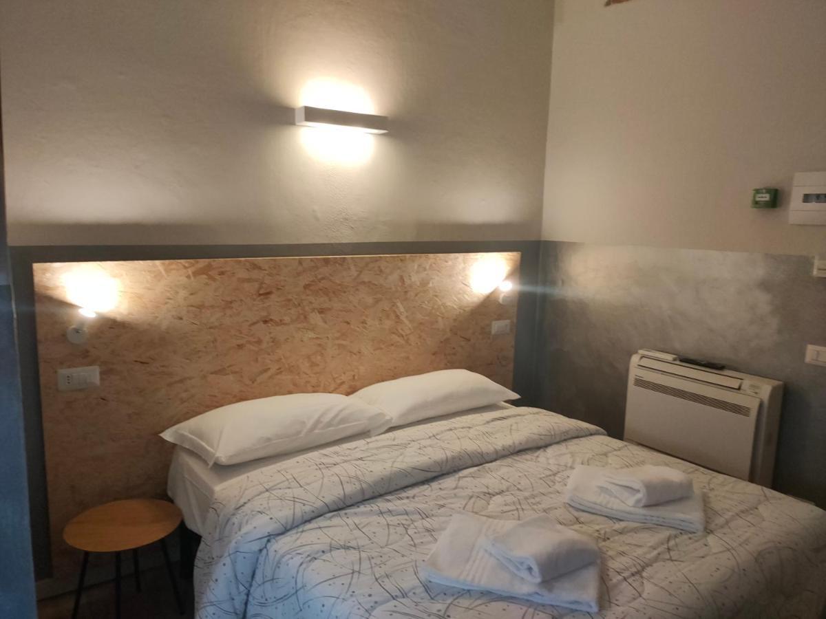 Apartment Stazione Bergamo Luaran gambar