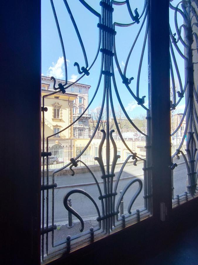 Apartment Stazione Bergamo Luaran gambar