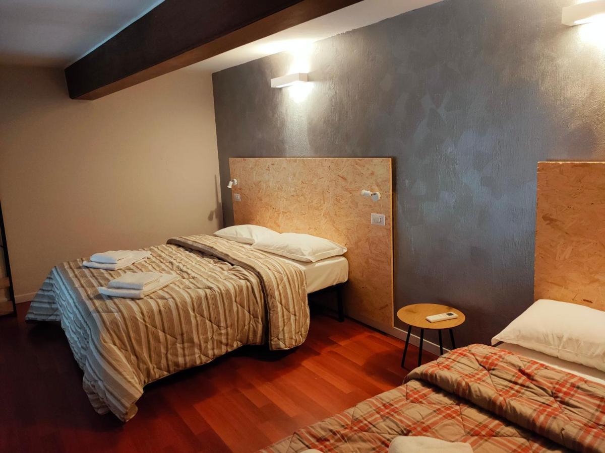 Apartment Stazione Bergamo Luaran gambar